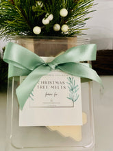 Load image into Gallery viewer, Fraser Fir Christmas Tree Wax Melts
